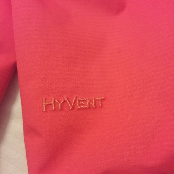 The North Face hyvent ladies jacket - Picture 5 of 8